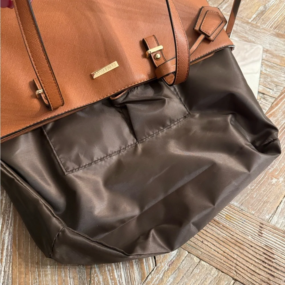 Elim & Paul Tote